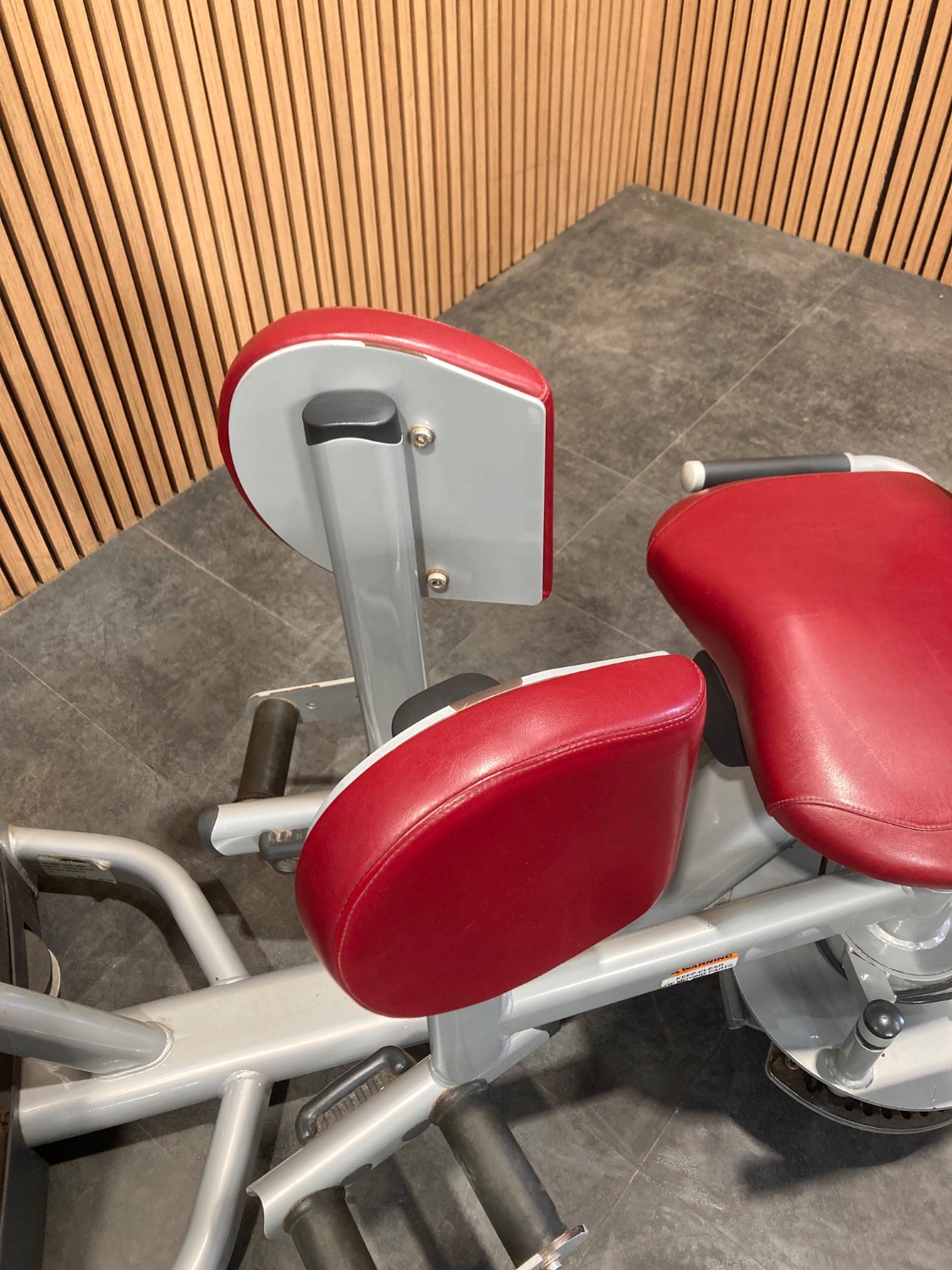 Life Fitness Signature Adductor - Image 5