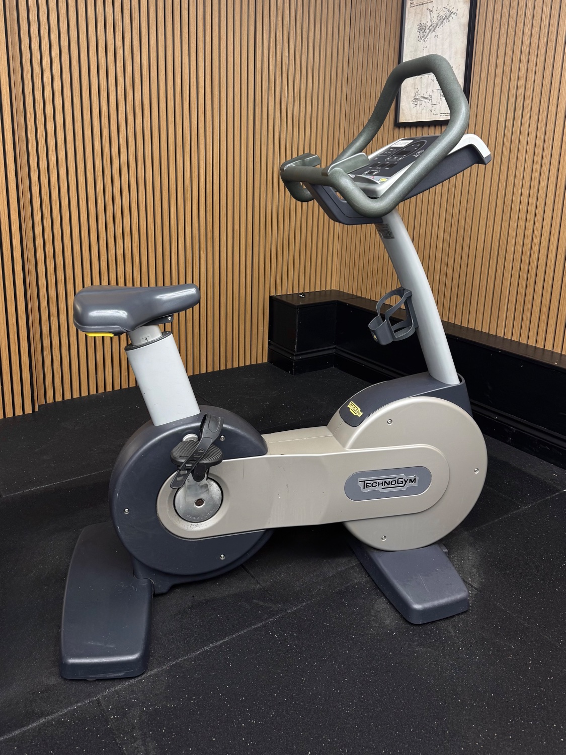 Technogym IFI Excite+ (CAC34L) NEW BIKE EXCITE 700 SP Silver - Image 3