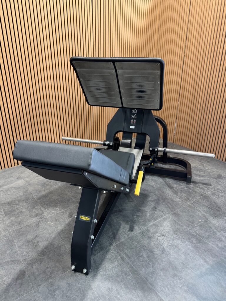 Technogym PURE STRENGTH Leg Press (MG5000) Black/Black
