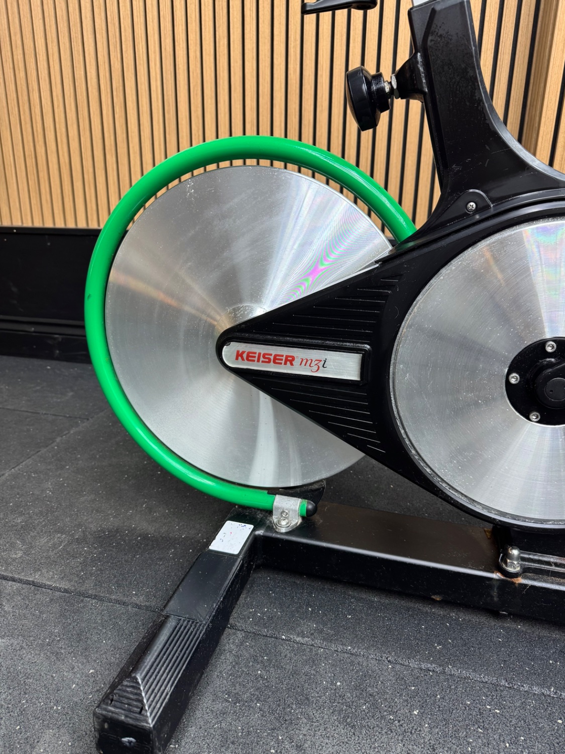Keiser M3i - Black / Green - Image 4