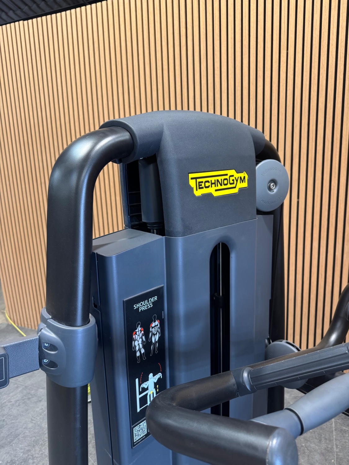 Technogym Selection Pro Shoulder Press Unity Mini (ML69U) Anthracite Black - Image 6