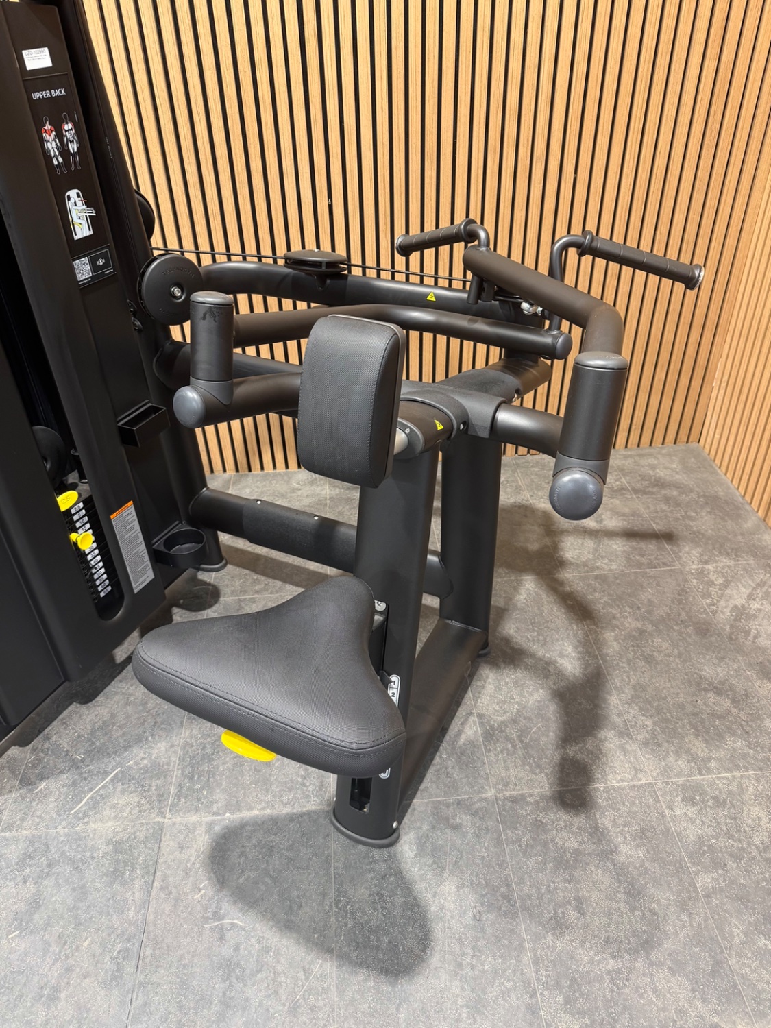 Technogym Selection 900 Upper Back (MN1P) Meteor Black - Image 4