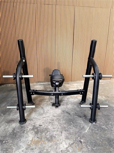 Matrix Incline Bench - Image 2