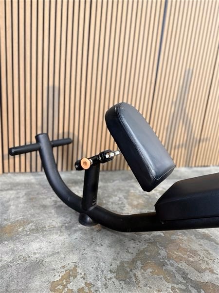 Matrix Incline Bench - Image 5
