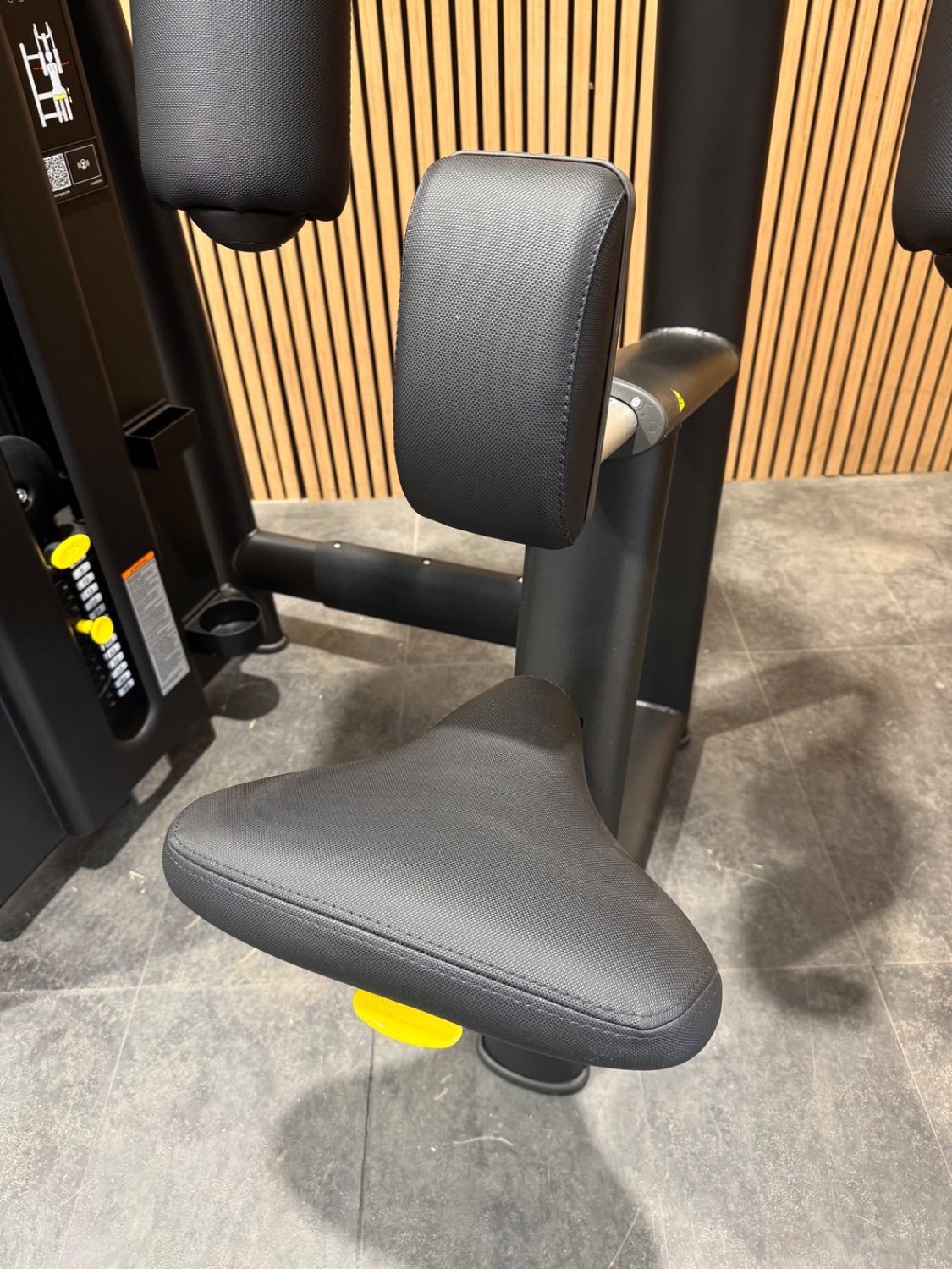 Technogym Selection 900 Reverse Fly (MNXP) Meteor Black - Image 4
