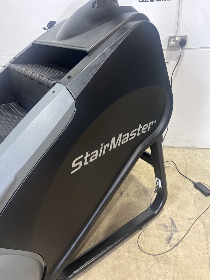 Stairmaster 8G Stepmill